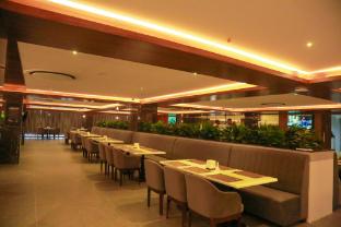 hotel tulips grand