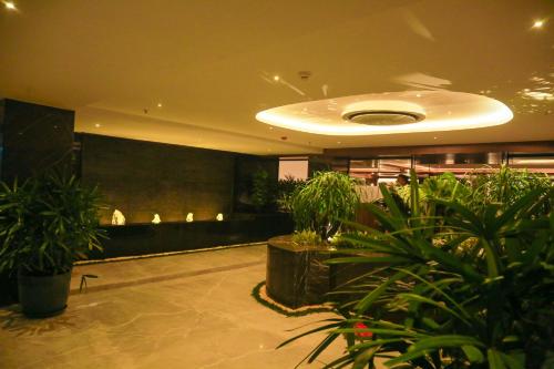 hotel tulips grand