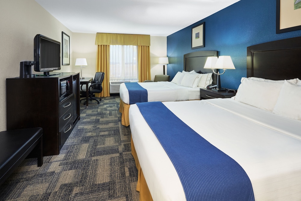 holiday inn express and suites pekin peoria area by ihg