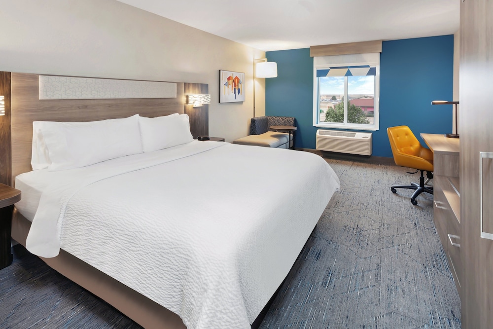 holiday inn express and suites pekin peoria area by ihg