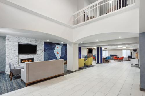 holiday inn express and suites pekin peoria area by ihg
