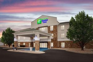 holiday inn express and suites pekin peoria area by ihg