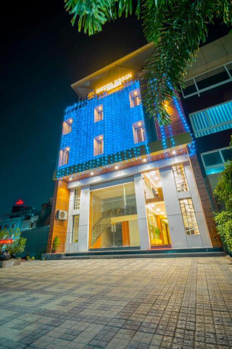 hotel deols paradise