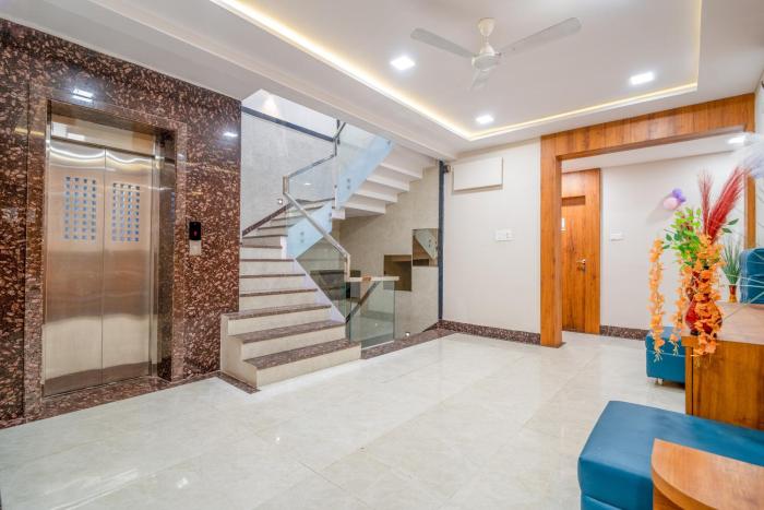 hotel deols paradise