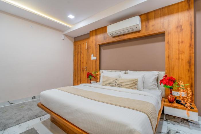 hotel deols paradise