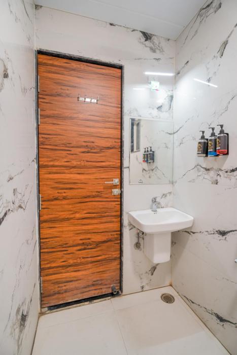 hotel deols paradise