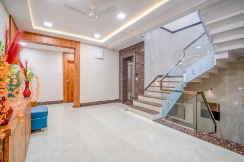 hotel deols paradise