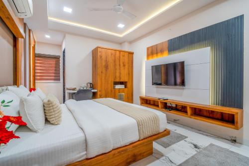 hotel deols paradise