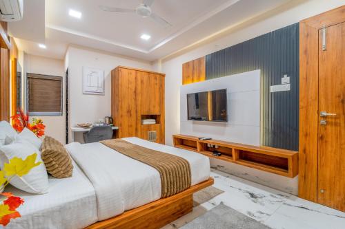 hotel deols paradise