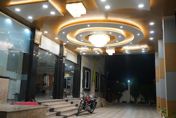 viraj international hotel