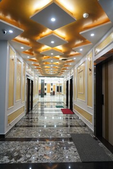 Viraj International Hotel,,2 star