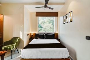 Urban Suites,,2 star