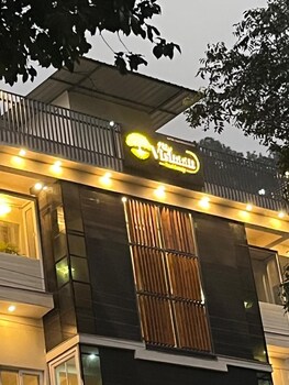 The Vishaan Residency,,2 star