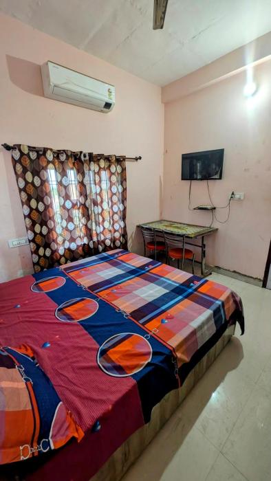 hare krishna hotel and restaurant