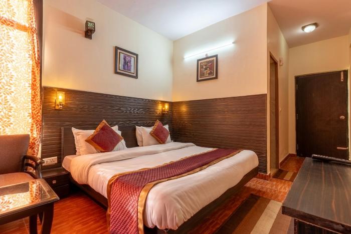 the raikwals by vista stays