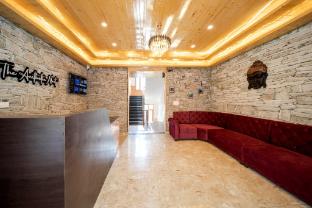 the aesthetic nest boutique stay and cafe