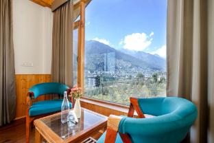 the aesthetic nest boutique stay and cafe