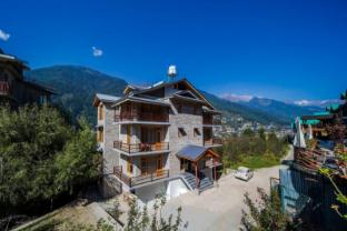 the aesthetic nest boutique stay and cafe