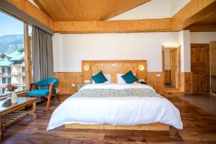 the aesthetic nest boutique stay and cafe