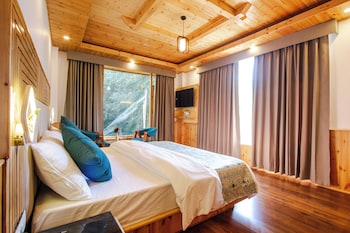 the aesthetic nest boutique stay and cafe