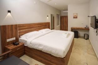 Kanak Residency Thalassary,,3 star