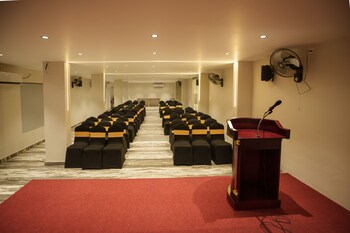 kanak residency thalassary