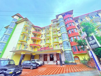 Binapani Hotel & Restaurant Tarapith,,2 star