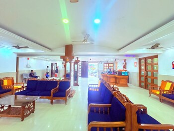 binapani hotel and restaurant tarapith