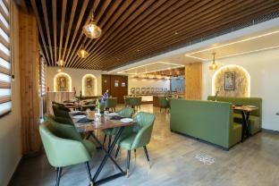 crestorio resort and spa dehradun