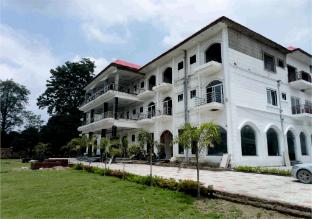 the lychee hotel and resort