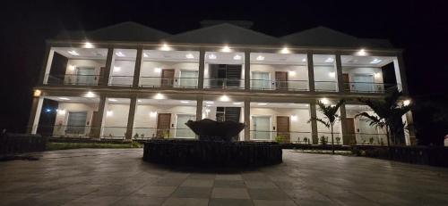 the lychee hotel and resort