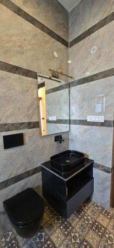 the lychee hotel and resort