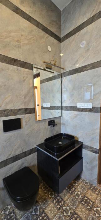 the lychee hotel and resort