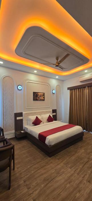 the lychee hotel and resort