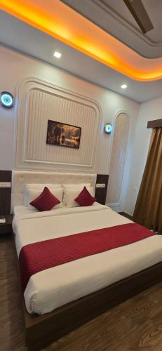 the lychee hotel and resort