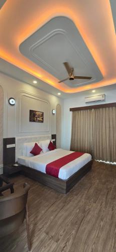 the lychee hotel and resort