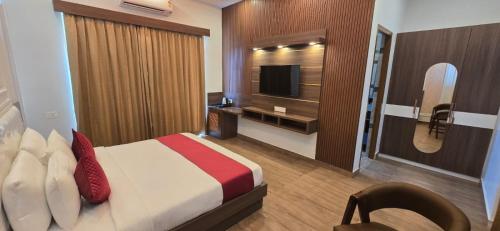 the lychee hotel and resort