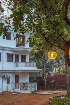 cashew garden homestay