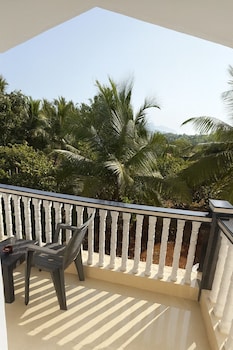 cashew garden homestay