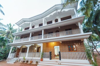 cashew garden homestay