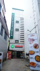 olive green hotel
