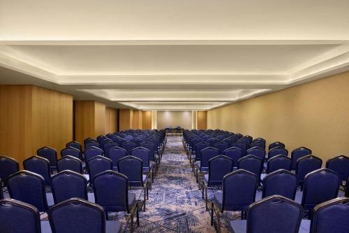 fairfield by marriott mumbai andheri west