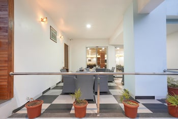 hotel skyline manali walking to mall road centrally heated