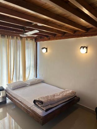 Blue Lagoon Villa Pasighat,,3 star