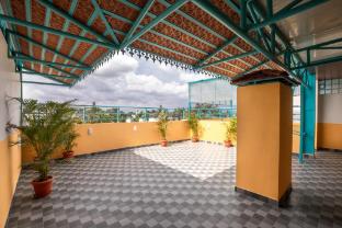 Z Express Anoop,,3 star