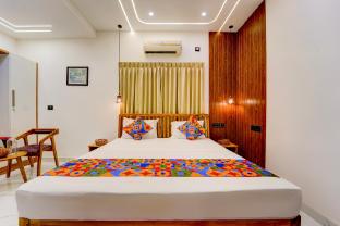 Hotel Elroi Suites,,3 star