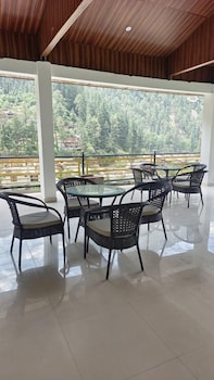 shesh besh guest house and restaurant