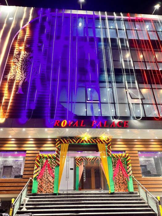 hotel royal palace