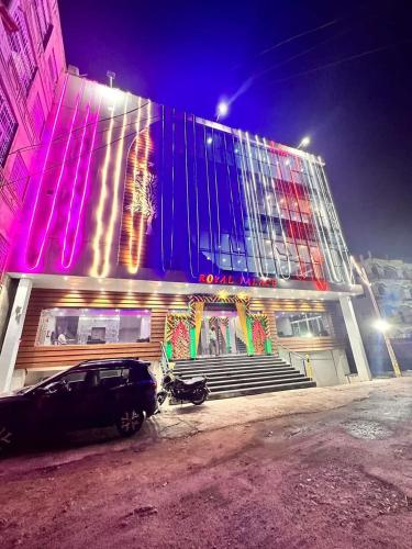 hotel royal palace