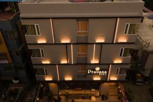 pravasa stay bapat square